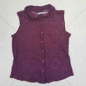 Kimchi Blue Plum Sleeveless Floral Lace Button Up